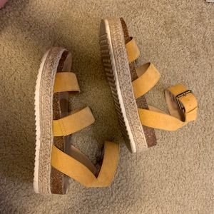 Yellow flat form sandals